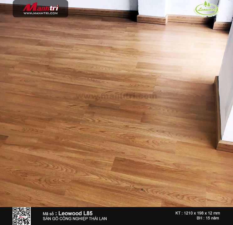 Thi công sàn gỗ công nghiệp Leowood L85 tại Phong Phú, Q.8