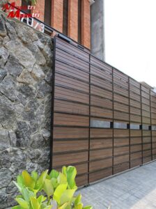 Cửa gỗ công nhựa conwood đẹp cho biệt thự - Mạnh Trí